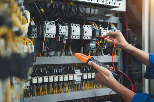 Best Circuit Breaker Repair  in Richfield, MN
